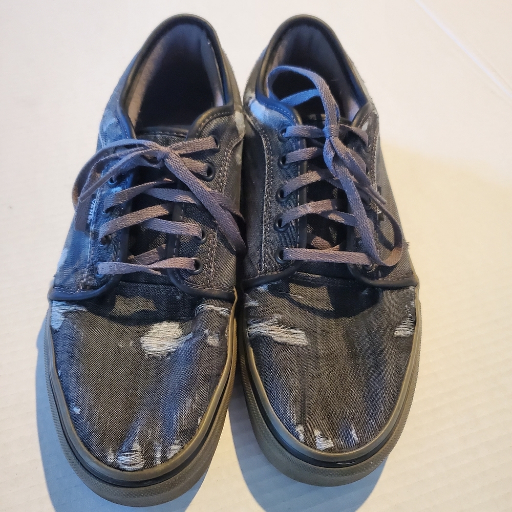 Vans Mens Distressed Gray Shoes Sz 10.5